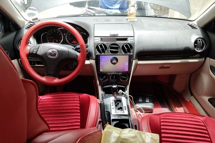 Used Mazda 6 2012 2.0L Automatic Fashion Edition Center Console