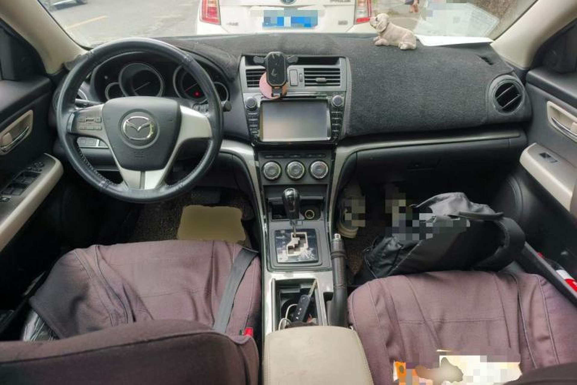 Used Mazda 6 2012 2.0L Automatic Elite Edition Center Console