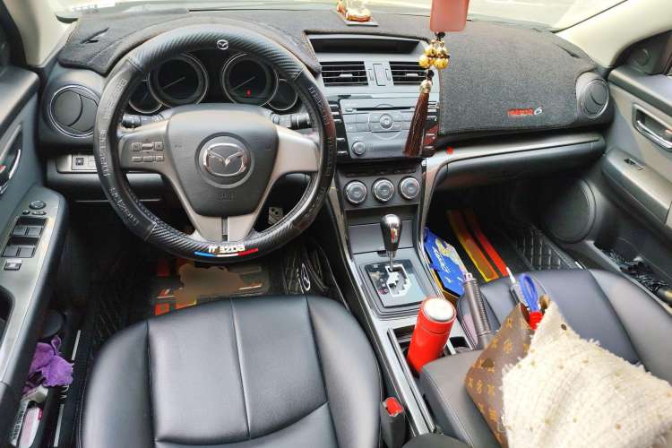 Used Mazda 6 2012 Coupe 2.0L Automatic Elite Edition Center Console
