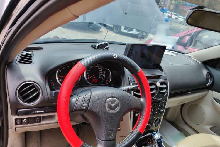 Used Mazda 6 2012 2.0L Automatic Fashion Edition Center Console