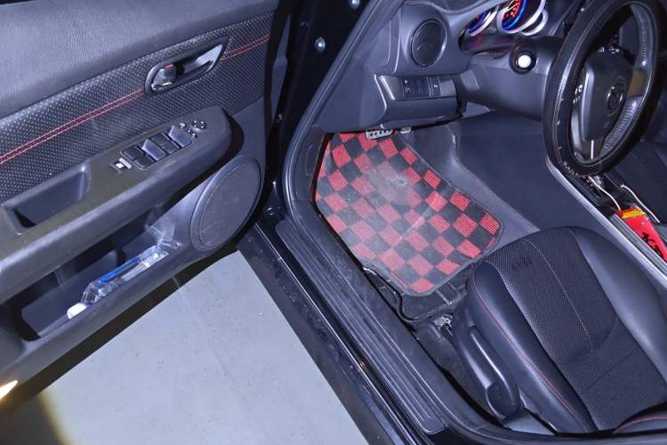 Used Mazda 6 2012 Coupe 2.0L Automatic Elite Edition Driver Seat