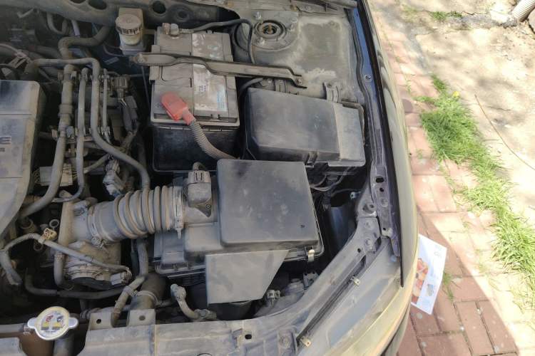 Used Mazda 6 2012 2.0L Automatic Fashion Edition Engine Bay Left