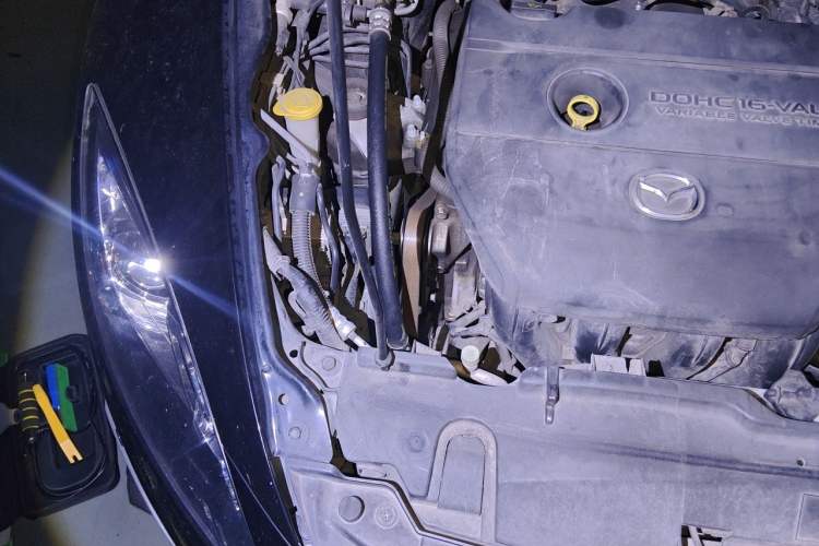 Used Mazda 6 2012 Coupe 2.0L Automatic Elite Edition Engine Bay Right