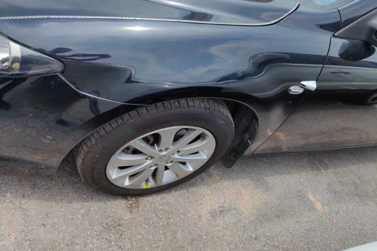 Used Mazda 6 2012 2.0L Automatic Fashion Edition Exterior 2