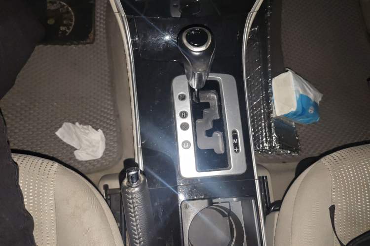 Used Mazda 6 2012 2.0L Automatic Fashion Edition Gear Lever