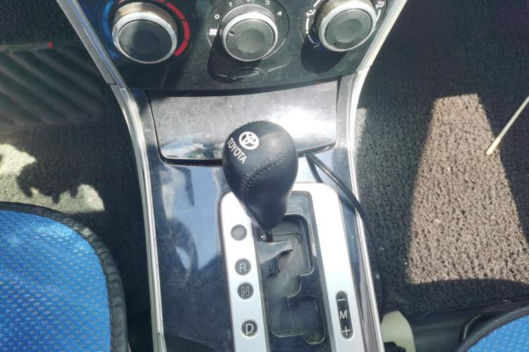 Used Mazda 6 2012 2.0L Automatic Fashion Edition Gear Lever