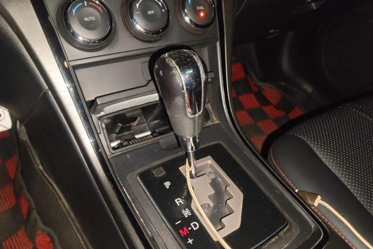 Used Mazda 6 2012 Coupe 2.0L Automatic Elite Edition Gear Lever