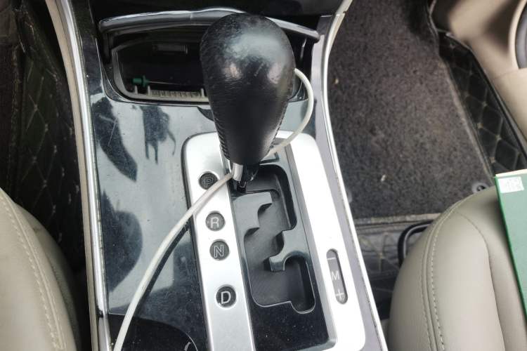 Used Mazda 6 2012 2.0L Automatic Fashion Edition Gear Lever