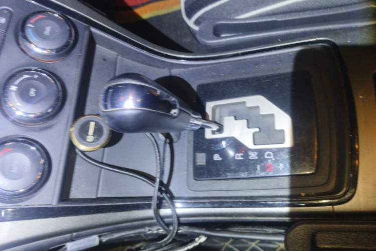Used Mazda 6 2012 2.0L Automatic Elite Edition Gear Lever