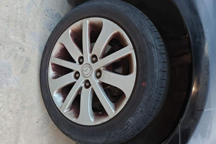 Used Mazda 6 2012 2.0L Automatic Fashion Edition Right Front Wheel Hub
