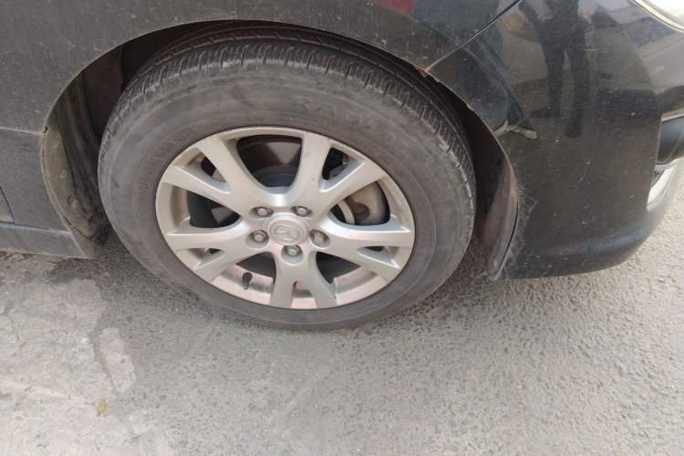Used Mazda 6 2012 Coupe 2.0L Automatic Elite Edition Right Front Wheel Hub