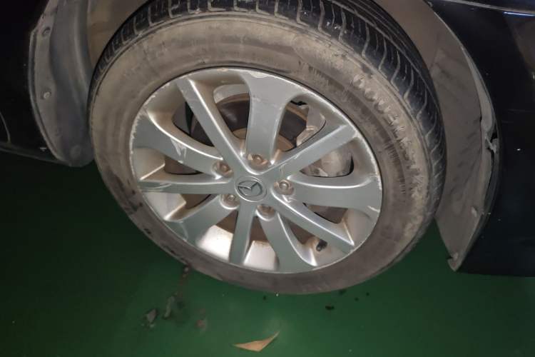 Used Mazda 6 2012 2.0L Automatic Fashion Edition Right Front Wheel Hub