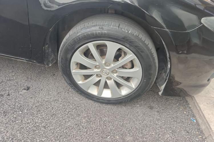 Used Mazda 6 2012 2.0L Automatic Fashion Edition Right Front Wheel Hub