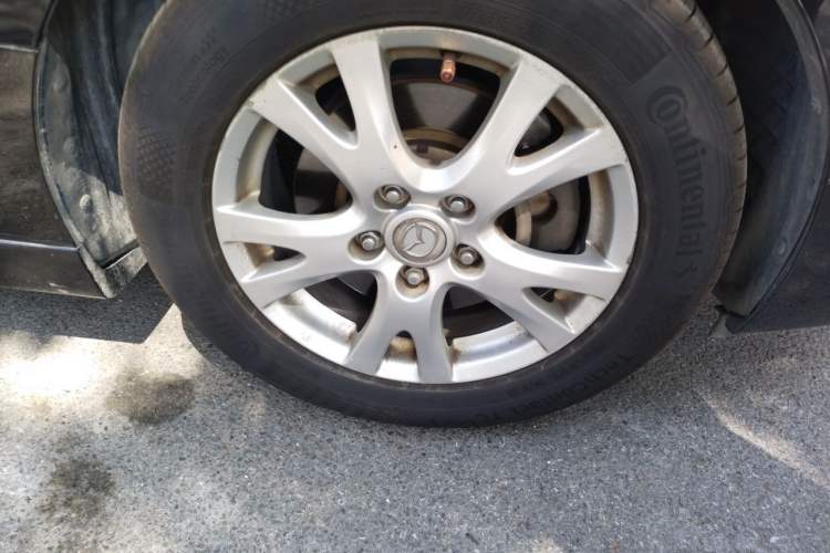 Used Mazda 6 2012 2.0L Automatic Elite Edition Right Front Wheel Hub
