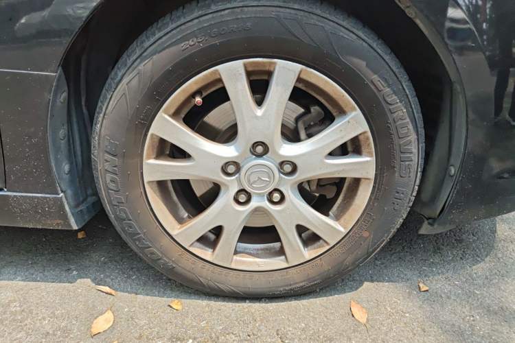 Used Mazda 6 2012 2.0L Automatic Elite Edition Right Front Wheel Hub