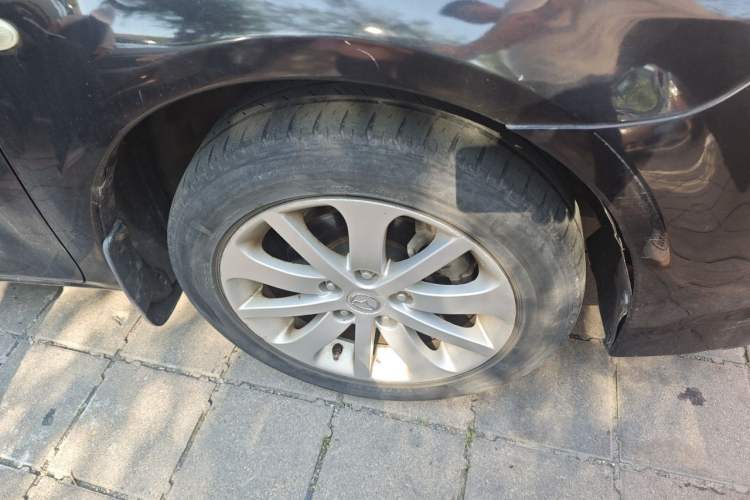 Used Mazda 6 2012 2.0L Automatic Fashion Edition Right Front Wheel Hub