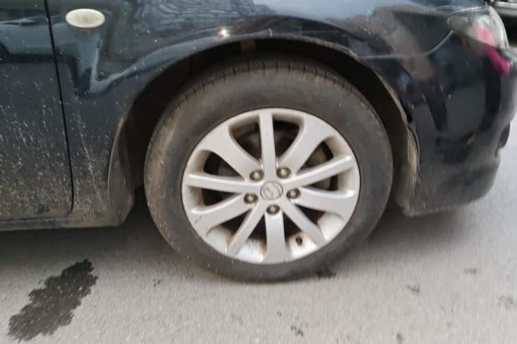 Used Mazda 6 2012 2.0L Automatic Fashion Edition Right Front Wheel Hub
