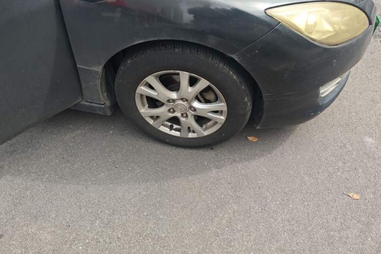 Used Mazda 6 2012 2.0L Automatic Elite Edition Right Front Wheel Hub