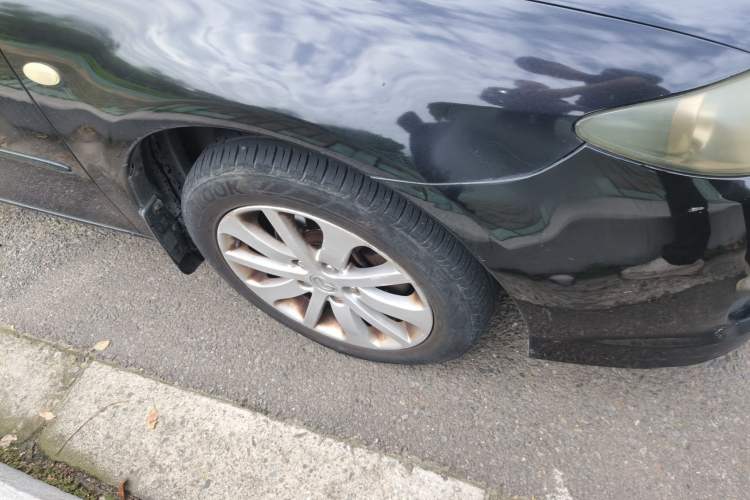 Used Mazda 6 2012 2.0L Automatic Fashion Edition Right Front Wheel Hub