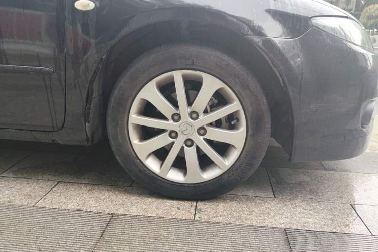 Used Mazda 6 2012 2.0L Automatic Fashion Edition Right Front Wheel Hub