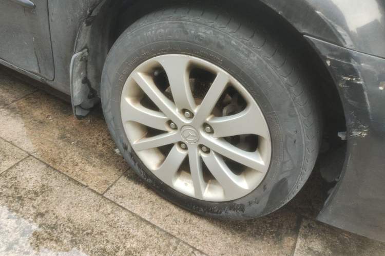Used Mazda 6 2012 2.0L Automatic Fashion Edition Right Front Wheel Hub