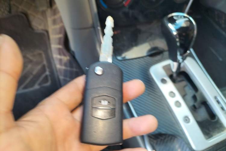Used Mazda 6 2012 2.0L Automatic Fashion Edition Vehicle Key