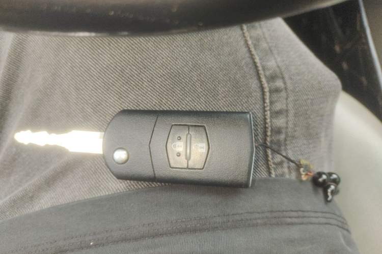 Used Mazda 6 2012 2.0L Automatic Fashion Edition Vehicle Key