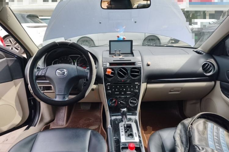 Used Mazda 6 2012 2.0L Automatic Fashion Edition Center Console