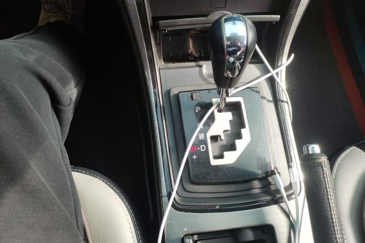 Used Mazda 6 2012 2.0L Automatic Elite Edition Gear Lever