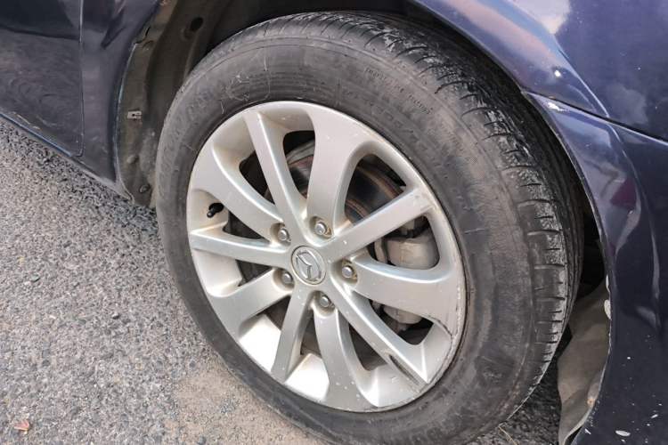 Used Mazda 6 2012 2.0L Automatic Fashion Edition Right Front Wheel Hub