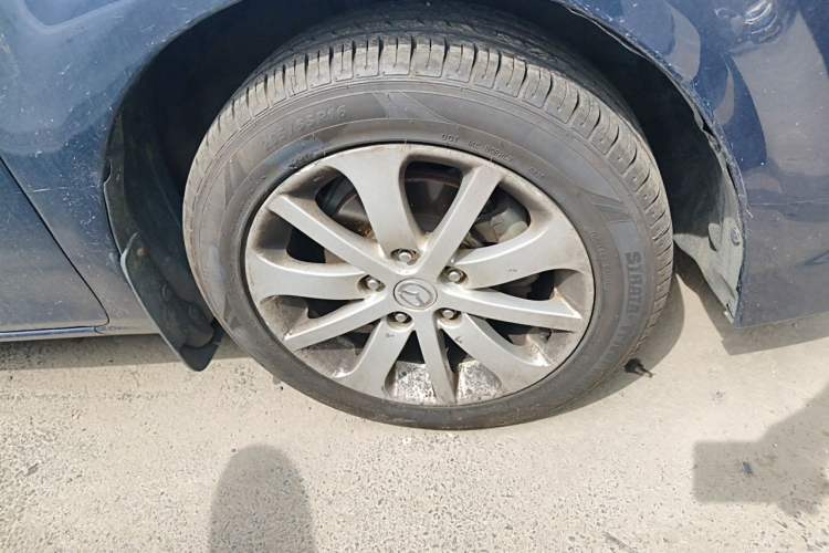 Used Mazda 6 2012 2.0L Automatic Fashion Edition Right Front Wheel Hub