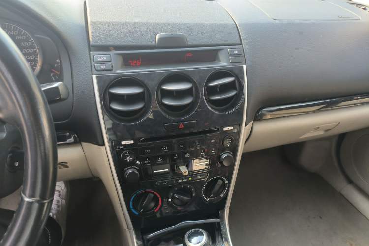 Used Mazda 6 2012 2.0L Automatic Fashion Edition Audio And AC Panel