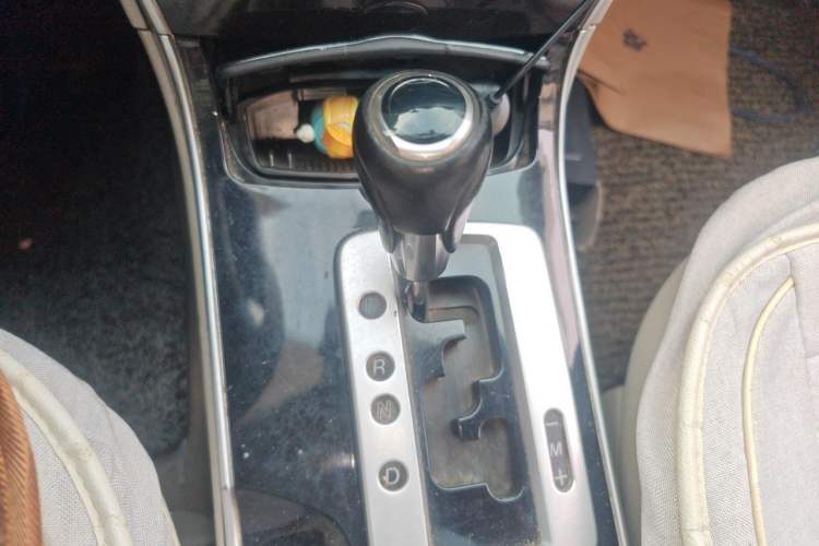 Used Mazda 6 2012 2.0L Automatic Fashion Edition Gear Lever