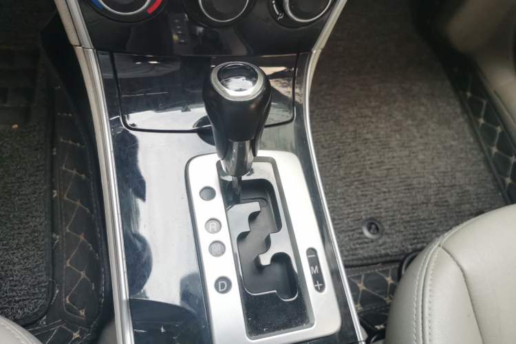 Used Mazda 6 2012 2.0L Automatic Fashion Edition Gear Lever