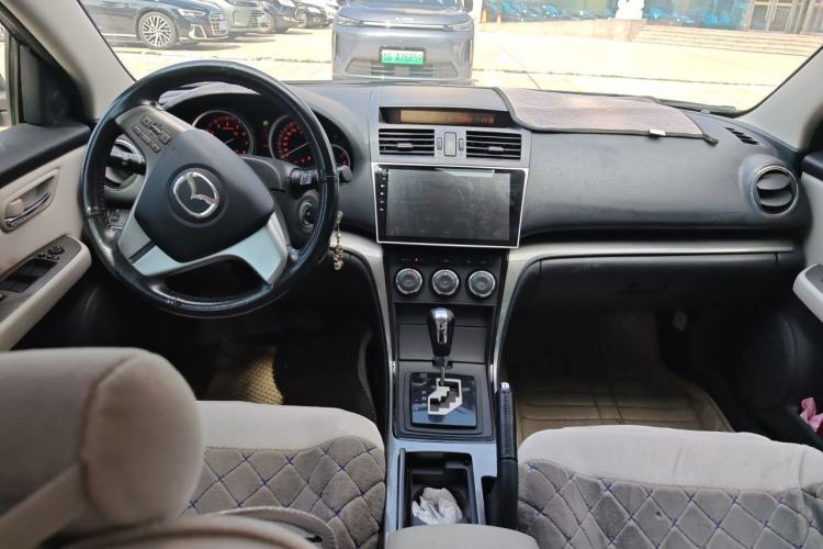 Used Mazda 6 2012 2.0L Automatic Elite Edition Center Console