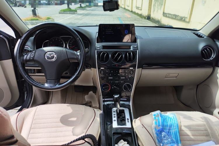 Used Mazda 6 2012 2.0L Automatic Fashion Edition Center Console