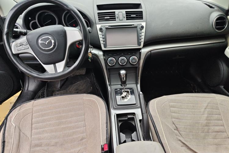 Used Mazda 6 2012 2.0L Automatic Elite Edition Center Console