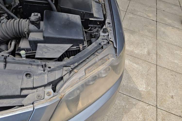 Used Mazda 6 2012 2.0L Automatic Fashion Edition Engine Bay Left