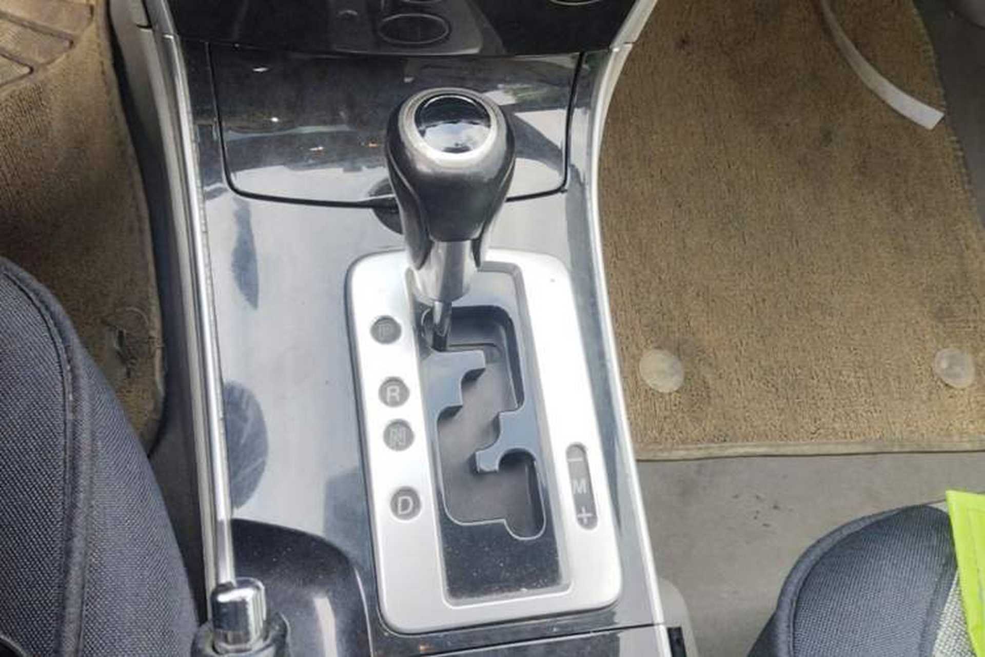 Used Mazda 6 2012 2.0L Automatic Fashion Edition Gear Lever