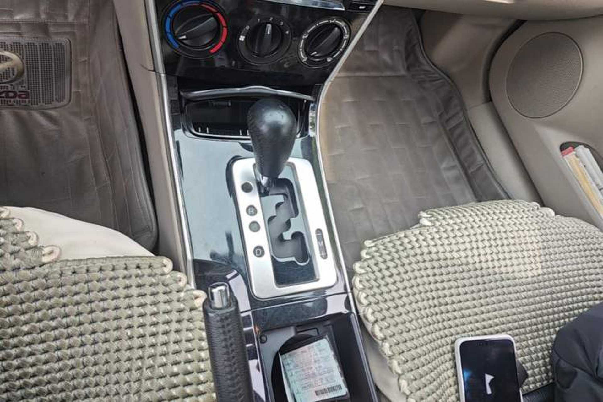 Used Mazda 6 2012 2.0L Automatic Fashion Edition Gear Lever