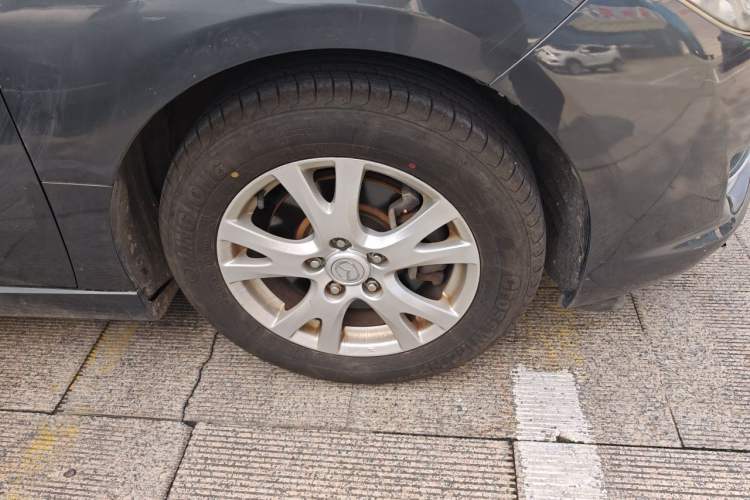 Used Mazda 6 2012 2.0L Automatic Elite Edition Right Front Wheel Hub