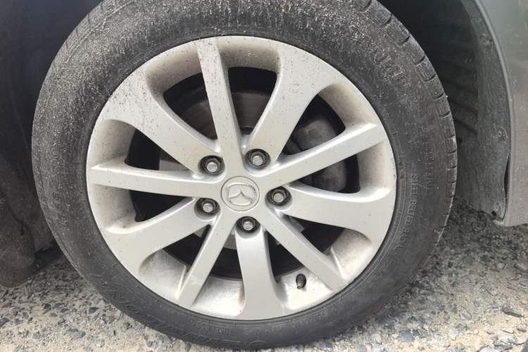 Used Mazda 6 2012 2.0L Automatic Fashion Edition Right Front Wheel Hub
