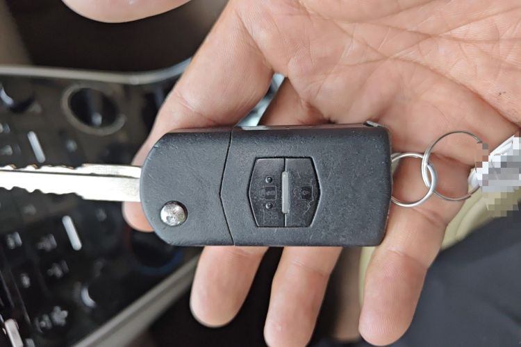 Used Mazda 6 2012 2.0L Automatic Fashion Edition Vehicle Key