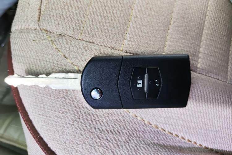 Used Mazda 6 2012 2.0L Automatic Fashion Edition Vehicle Key