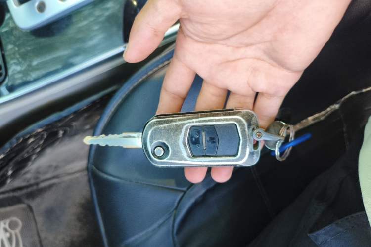 Used Mazda 6 2012 2.0L Automatic Fashion Edition Vehicle Key