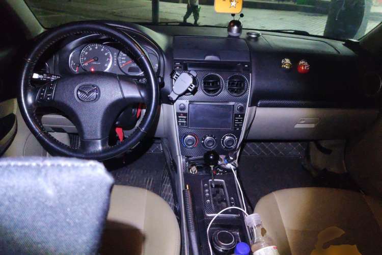 Used Mazda 6 2012 2.0L Automatic Fashion Edition Center Console