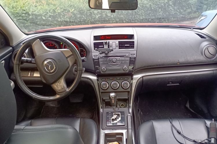 Used Mazda 6 2012 2.0L Automatic Elite Edition Center Console