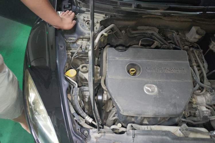 Used Mazda 6 2012 2.0L Automatic Elite Edition Engine Bay Right