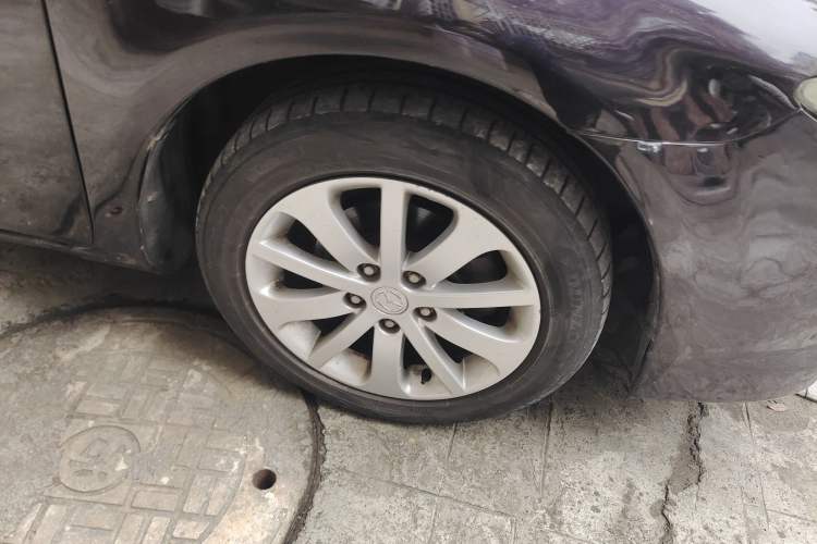 Used Mazda 6 2012 2.0L Automatic Fashion Edition Right Front Wheel Hub