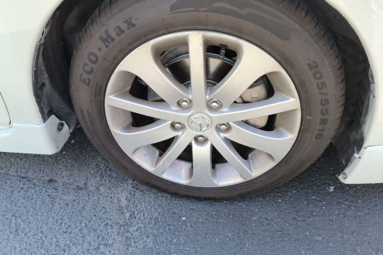 Used Mazda 6 2012 2.0L Automatic Fashion Edition Right Front Wheel Hub